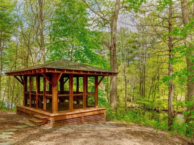 $1,959,000 | 37 Cottage Circle, Dedham, MA 02026