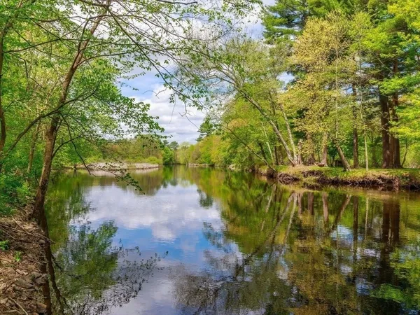 $1,925,000 | 37 Cottage Circle, Dedham, MA 02026