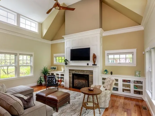 $1,925,000 | 37 Cottage Circle, Dedham, MA 02026