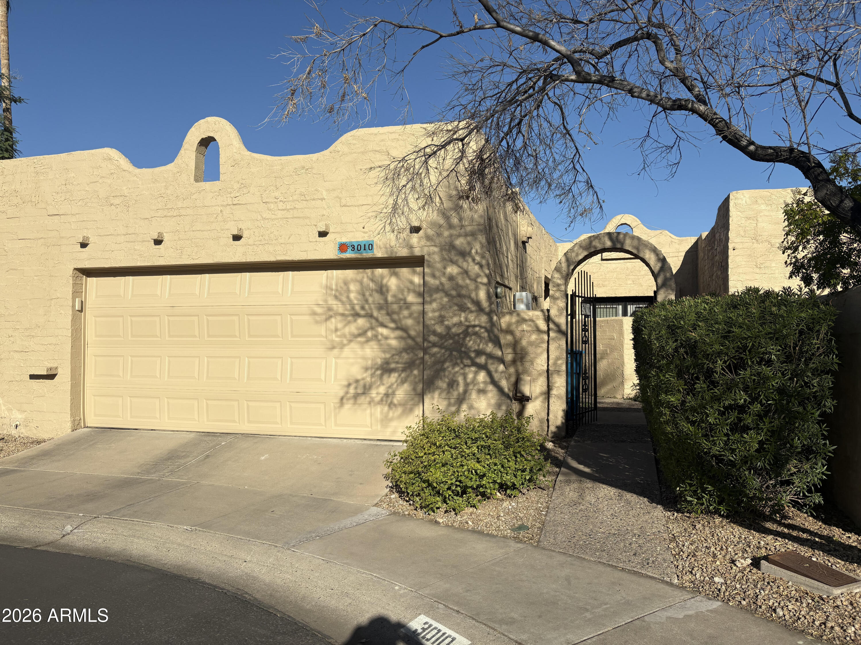 a view of a back yard of the house