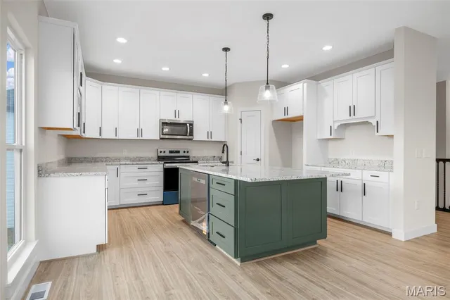 $560,000 | 229 Pierce View Circle, Unit 29A, Wentzville, MO 63385