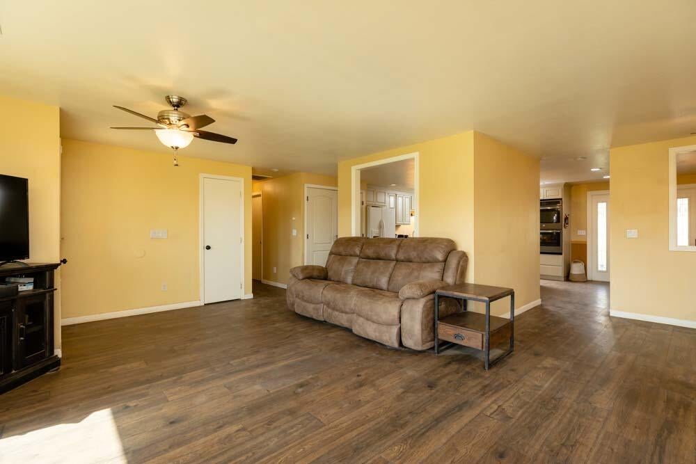 9710 Ben Kerns Road Klamath Falls, OR 97601 - Photo 16 of 50 16