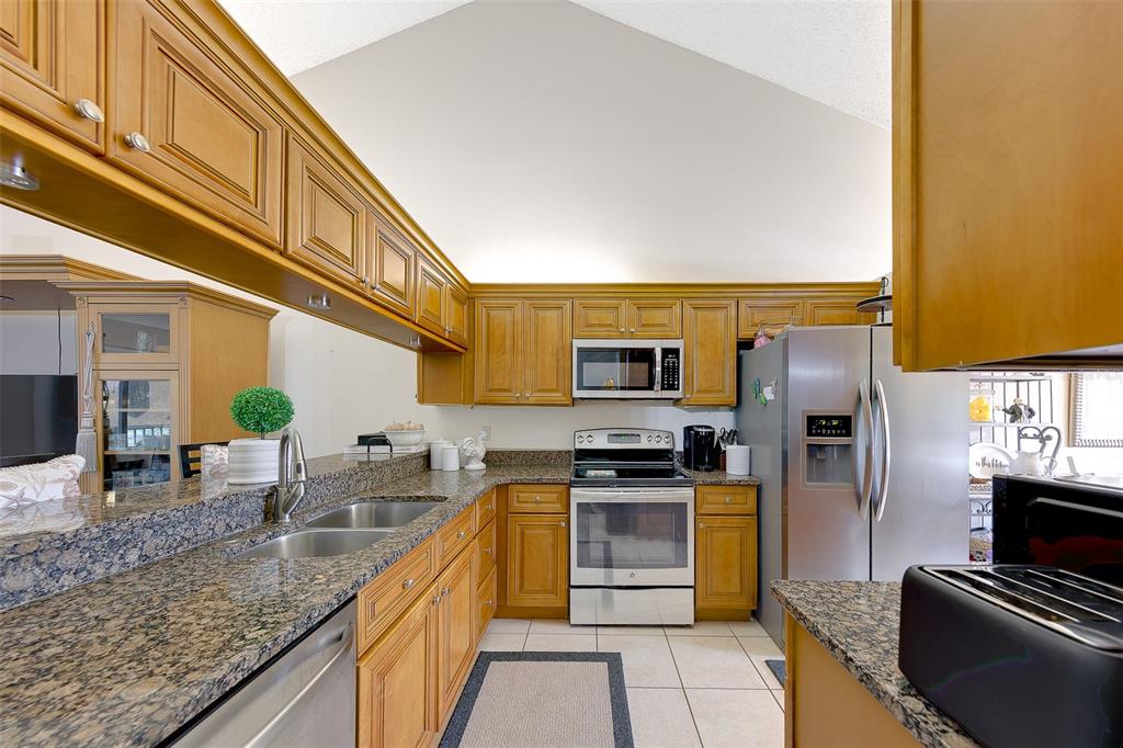 1801 East Lake Road South, Unit 20G Palm Harbor, FL 34685 - Photo 8 of 51