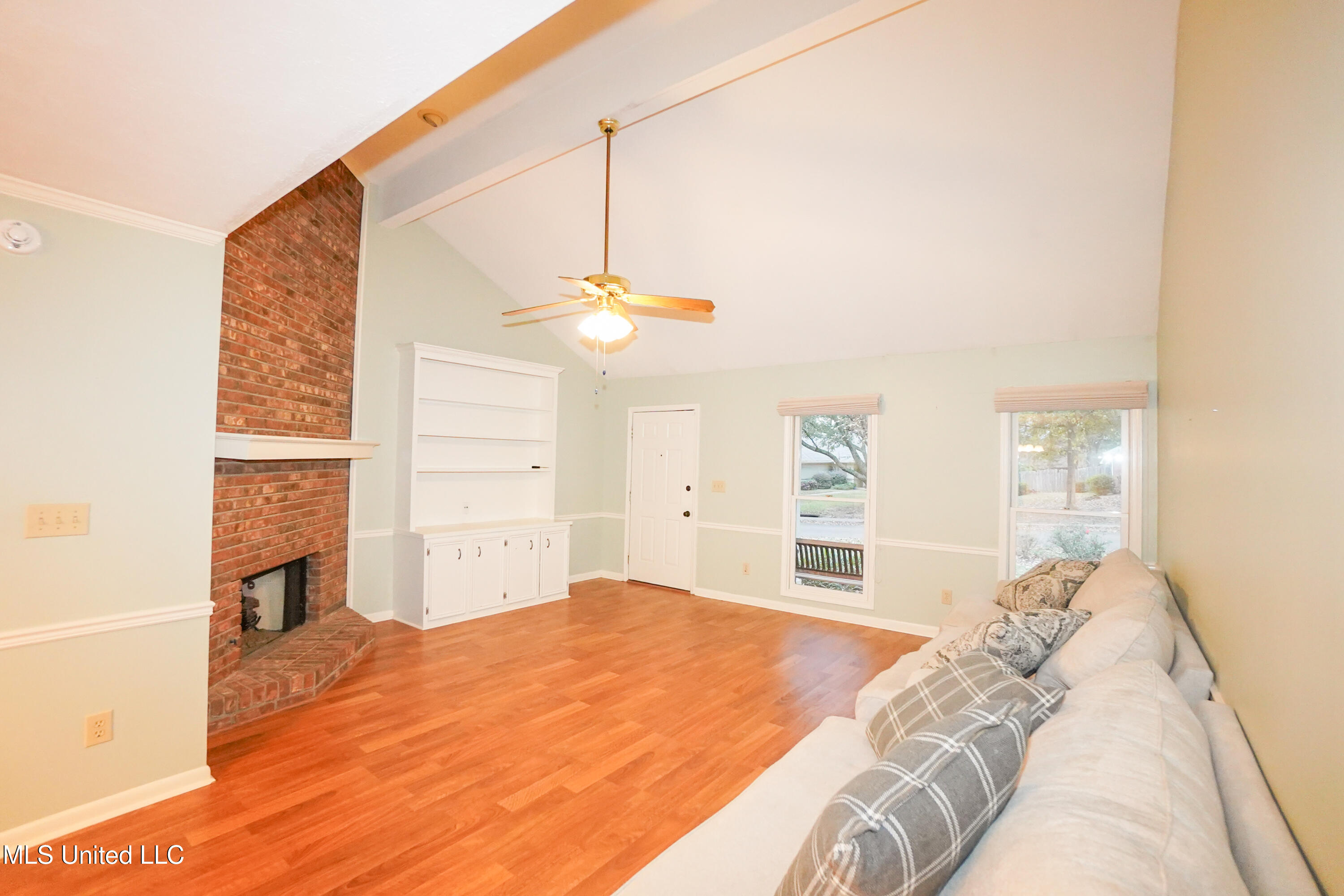 325 Mockingbird Lane Madison, MS 39110 - Photo 7 of 23 DSC01588