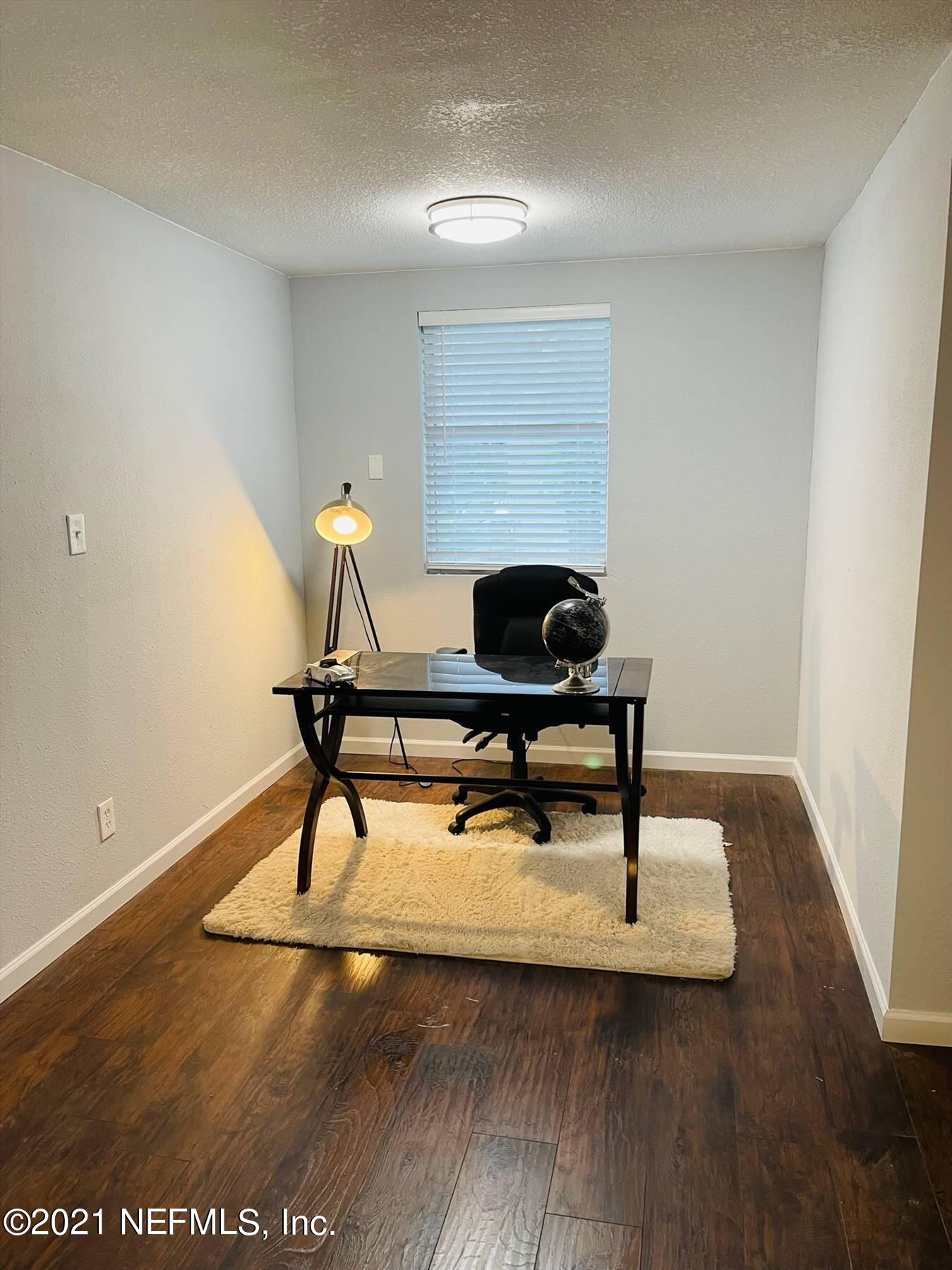 2216 Rogero Road Jacksonville, FL 32211 - Photo 14 of 35 15563120-14