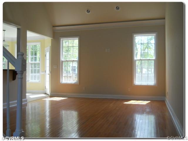 1949 Millville Road Chesapeake, VA 23323 - Photo 4 of 24 Living Room
