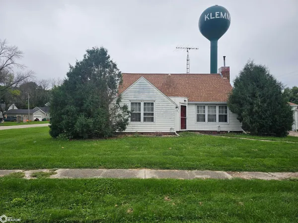 $65,000 | 121 South 3rd Street, Klemme, IA 50449