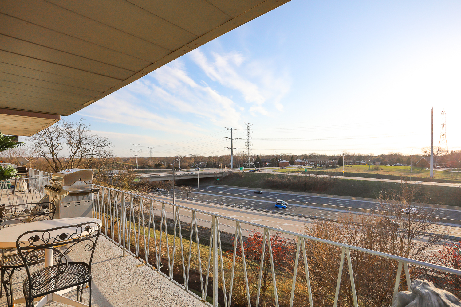 2900 Maple Avenue, Unit 19E Downers Grove, IL 60515 - Photo 14 of 32 a view of city from balcony