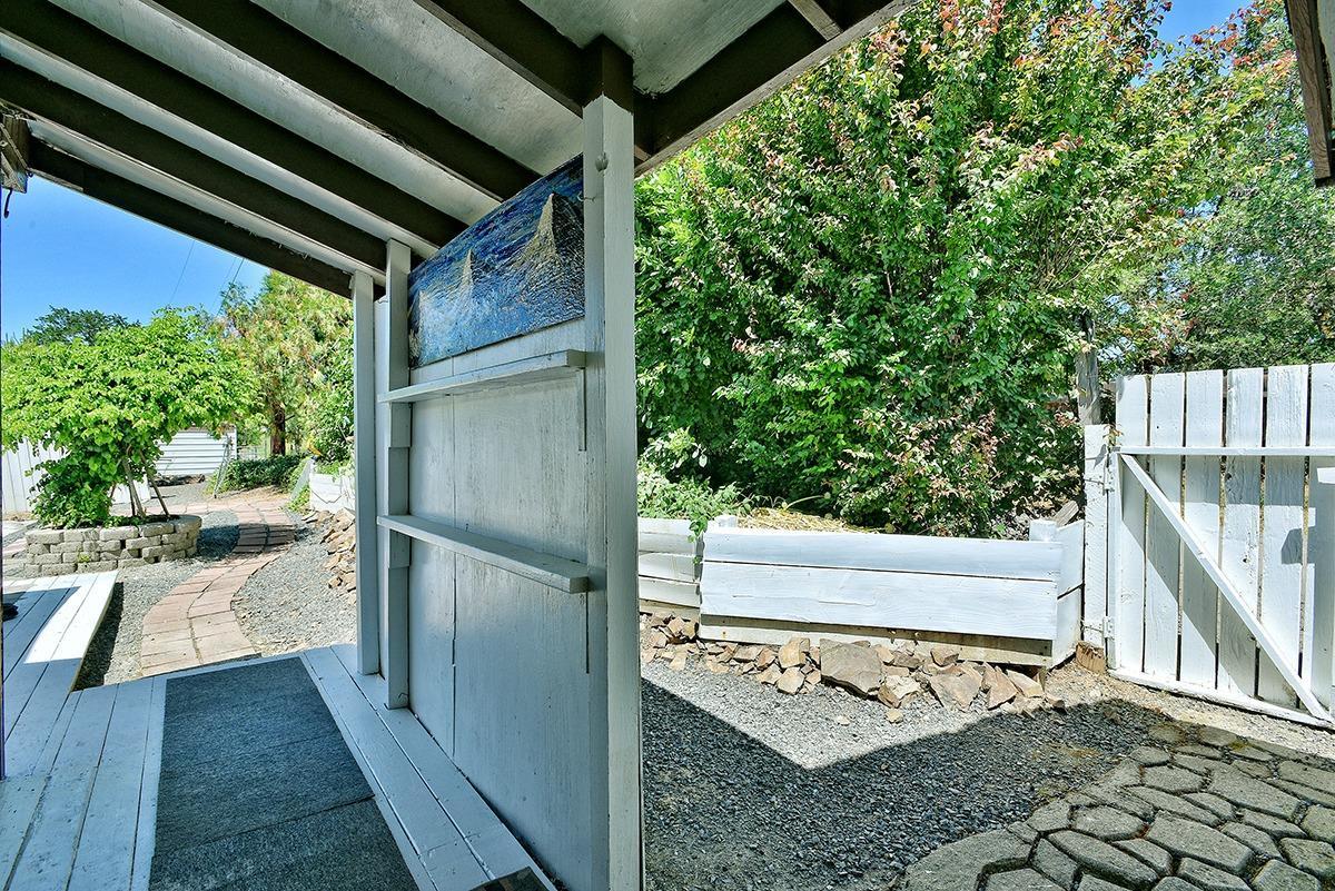 4800 Sams Valley Road Gold Hill, OR 97525 - Photo 21 of 35 Additional Photo