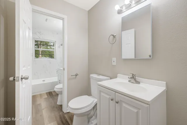 $174,900 | 307 East Drive, New Iberia, LA 70563