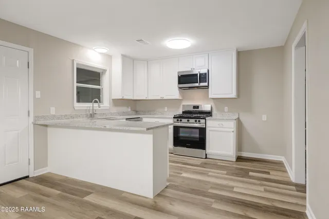 $174,900 | 307 East Drive, New Iberia, LA 70563