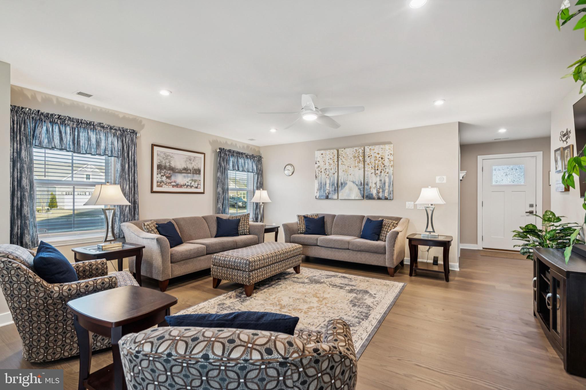 15 Truman Road Berlin, NJ 08009 - Photo 6 of 24 a living room with furniture and wooden floor