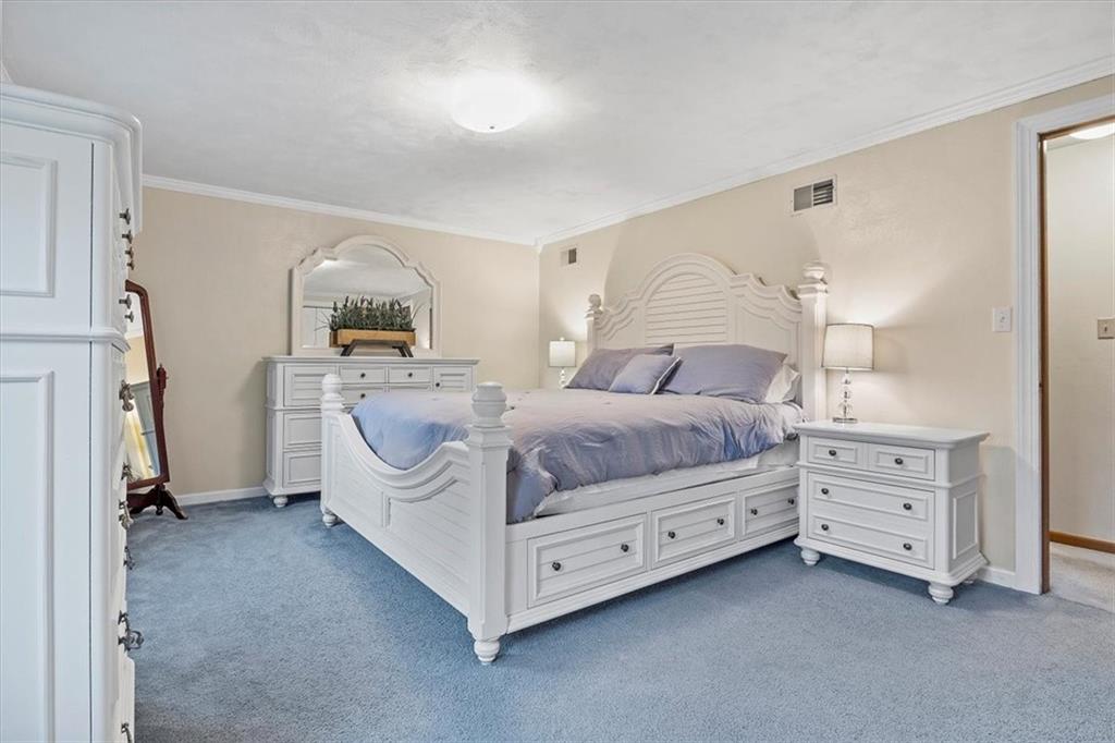 115 Rizzi Drive Irwin, PA 15642 - Photo 15 of 25 Gallery Image 15