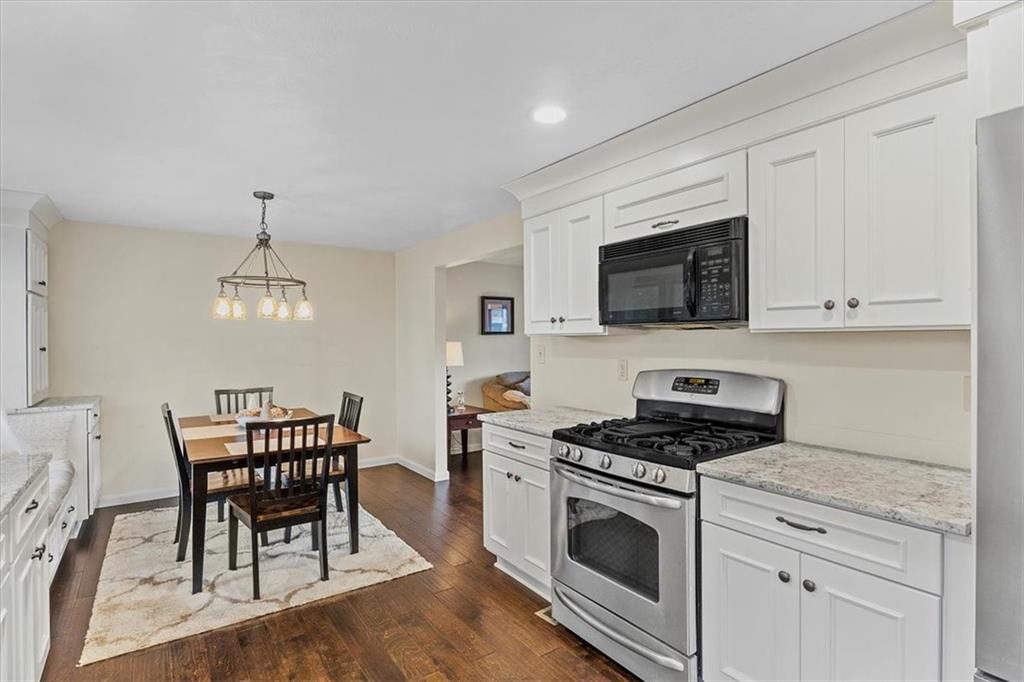 115 Rizzi Drive Irwin, PA 15642 - Photo 9 of 25 Gallery Image 9