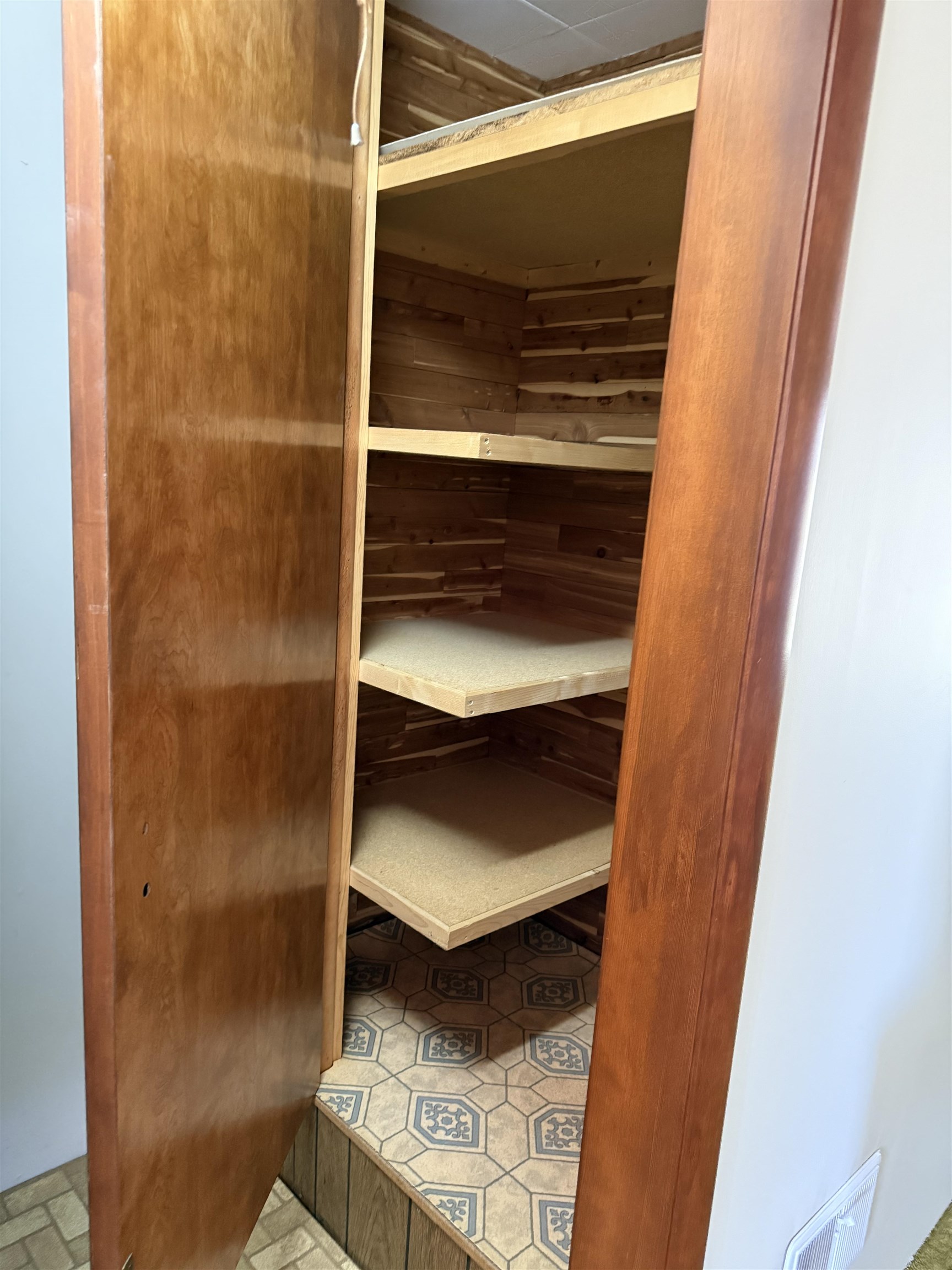 5940 East German Valley Road German Valley, IL 61039 - Photo 26 of 29 a bathroom with a shower