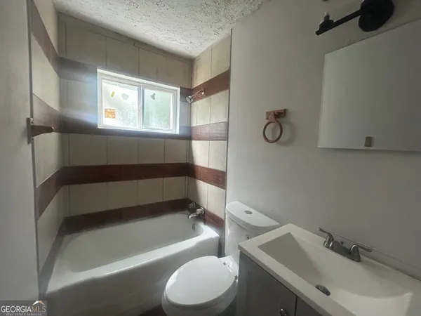 $999 | 512 Lindsay Street Northwest, Unit 3, Atlanta, GA 30314