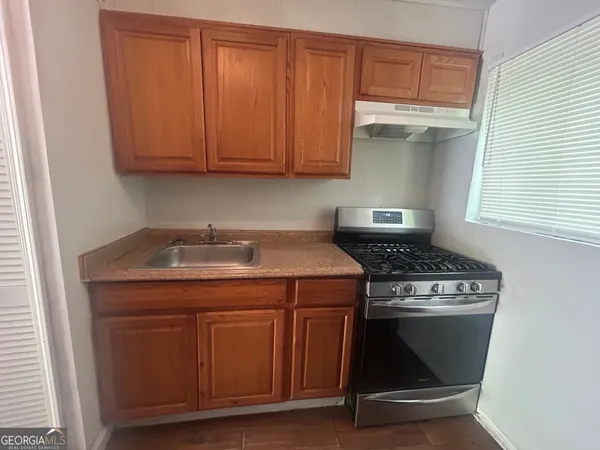 $999 | 512 Lindsay Street Northwest, Unit 3, Atlanta, GA 30314