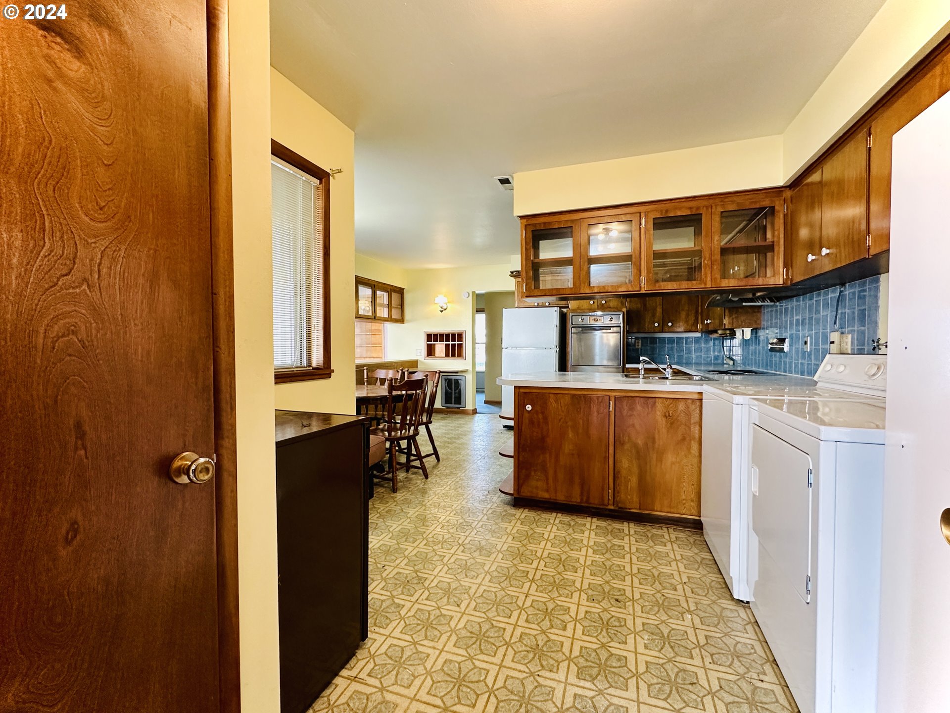 1123 20th Avenue Longview, WA 98632 - Photo 27 of 32