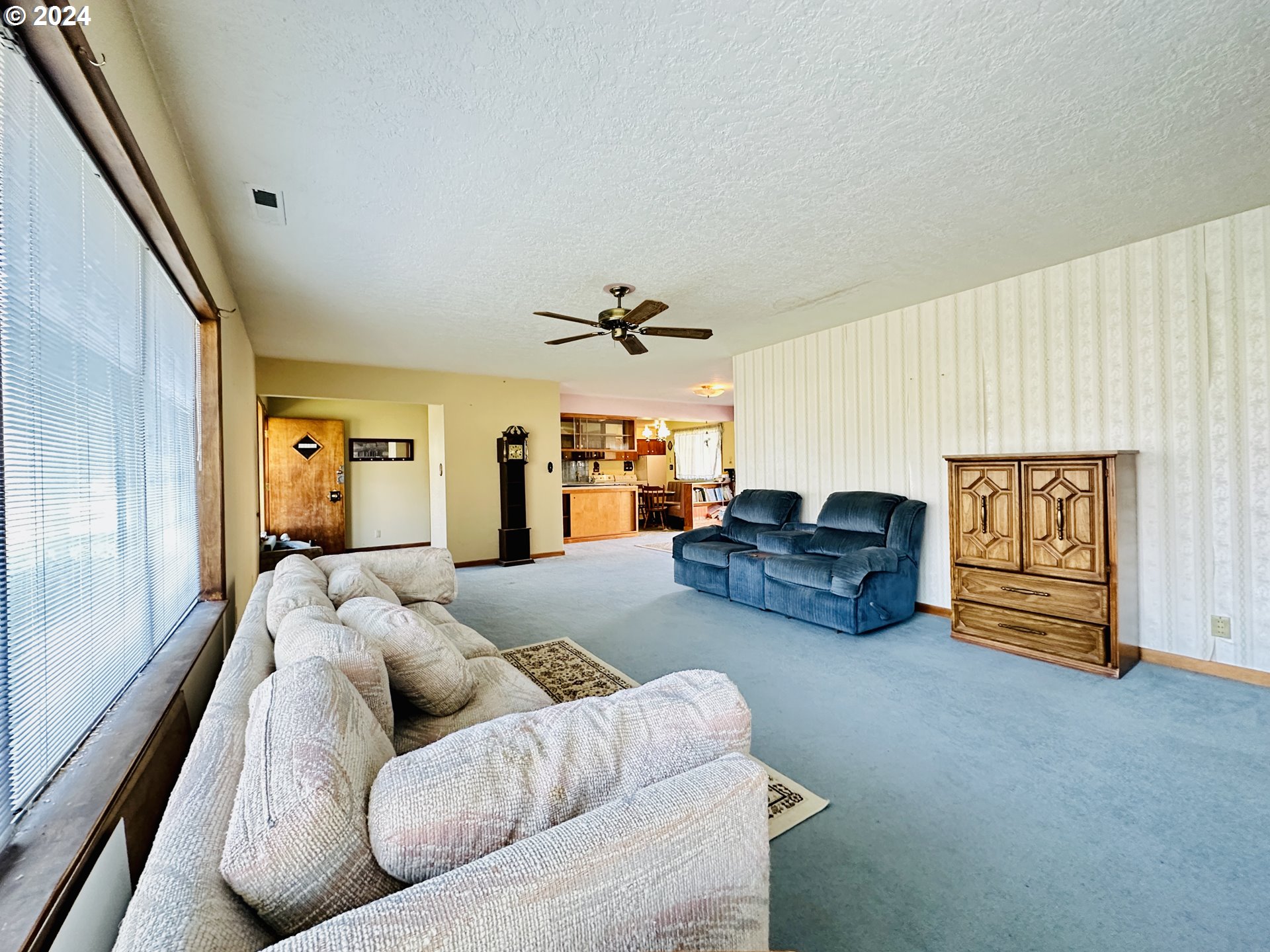 1123 20th Avenue Longview, WA 98632 - Photo 4 of 32
