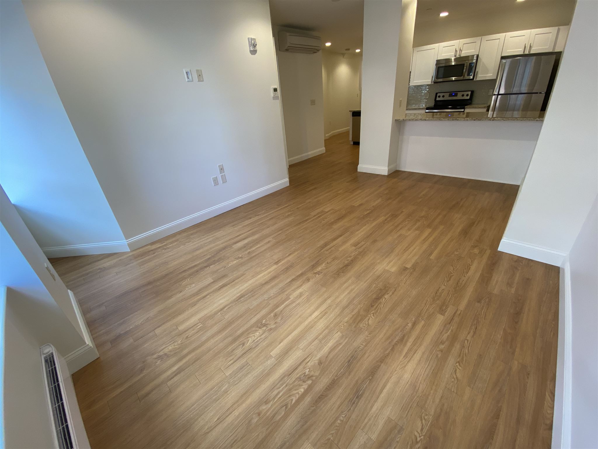 875 Elm Street, Unit 404 Manchester, NH 03101 - Photo 22 of 40