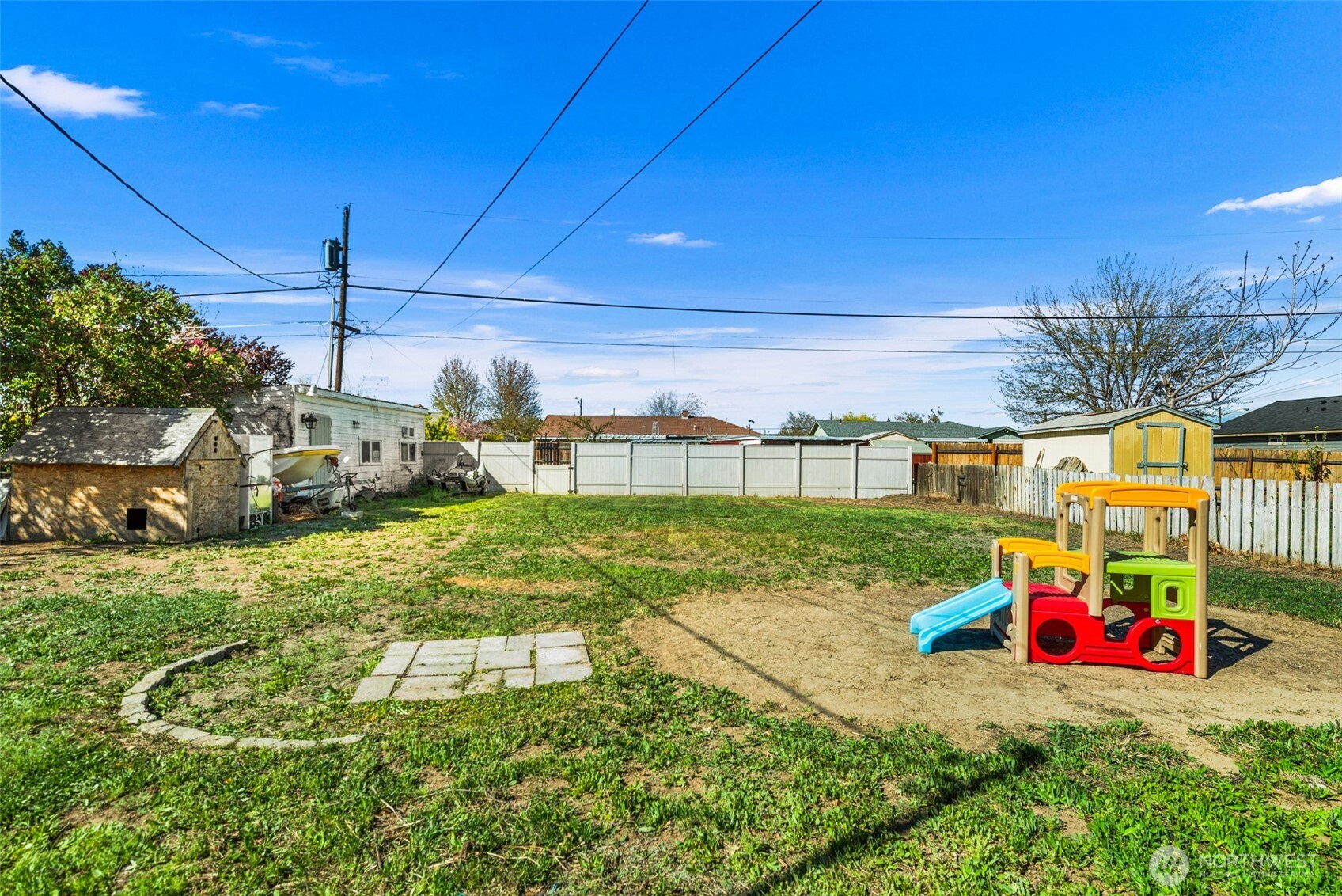 523 K Street Southwest Quincy, WA 98848 - Photo 33 of 35 a view of yard