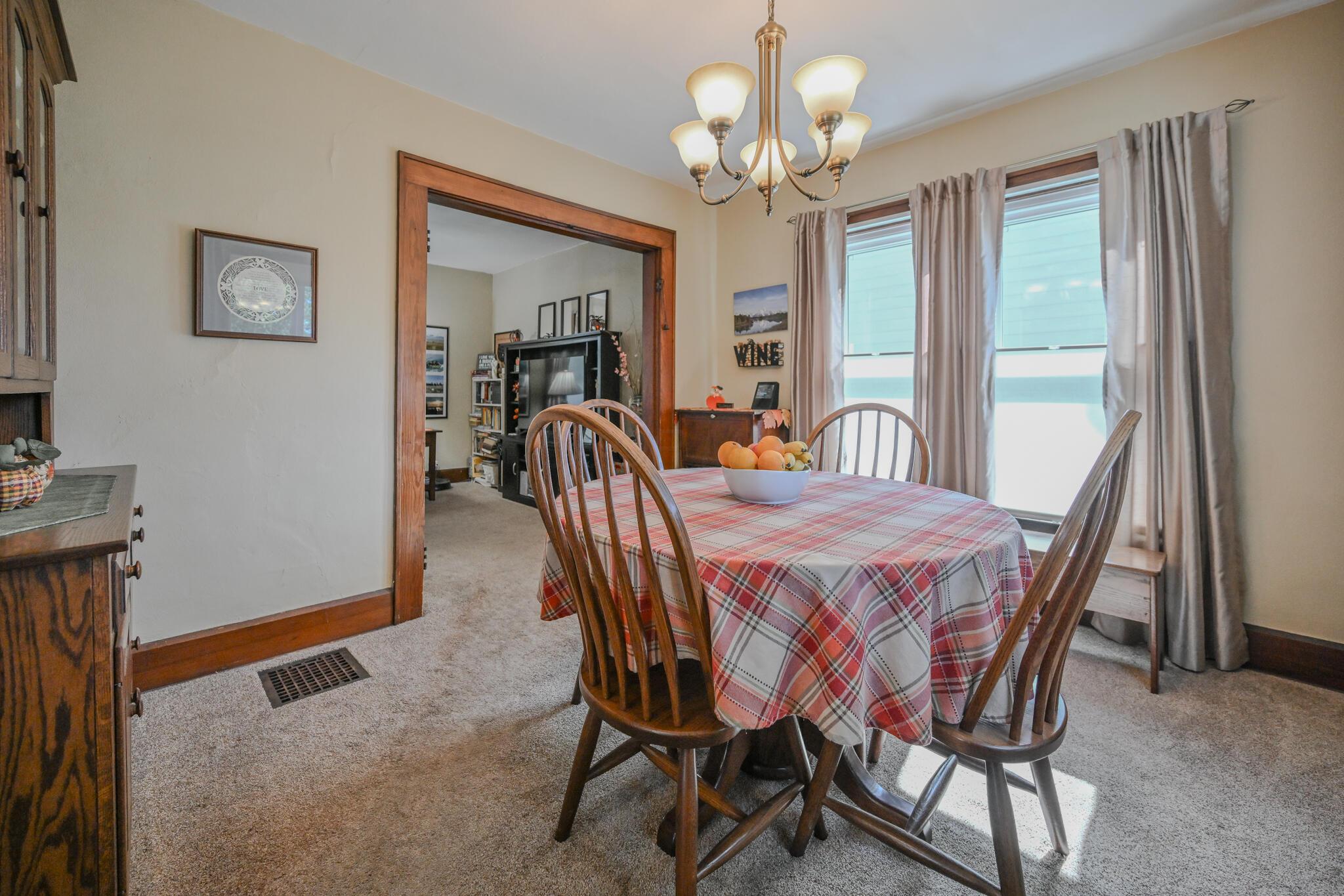 415 Bellaire Avenue Springfield, OH 45503 - Photo 14 of 56 20250929-415 Bellvue-014