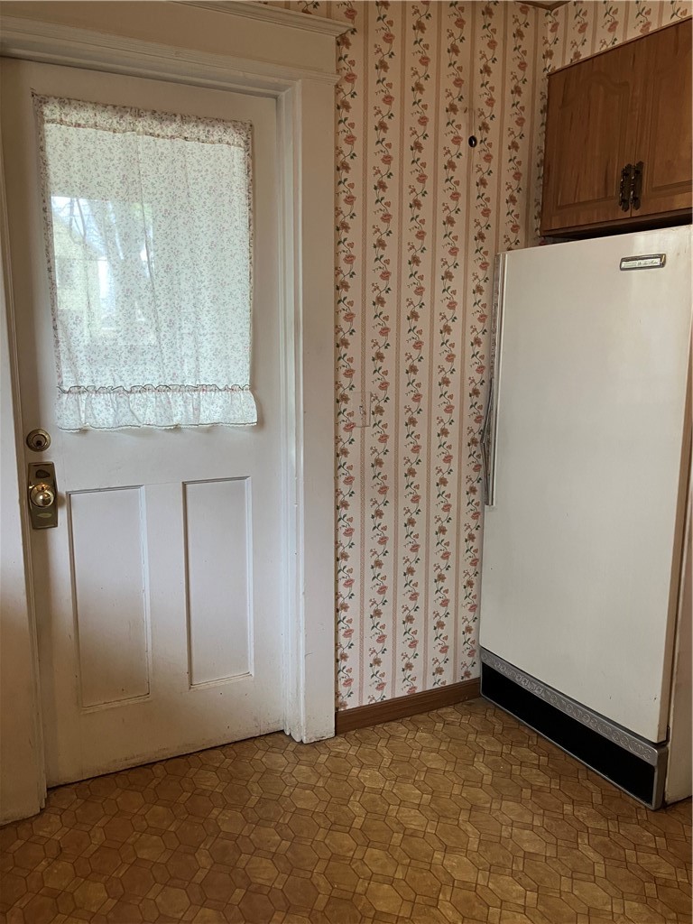 19 Velox Street Rochester, NY 14615 - Photo 7 of 16 Kitchen