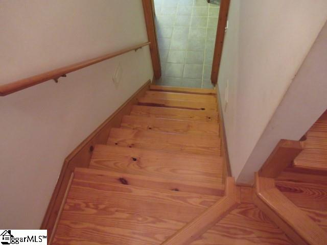 211 Raven Cliff Road Cleveland, SC 29635 - Photo 30 of 35