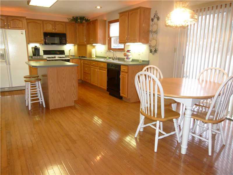 22 Ridgetop Drive Plum, PA 15239 - Photo 2 of 25 Kitchen.