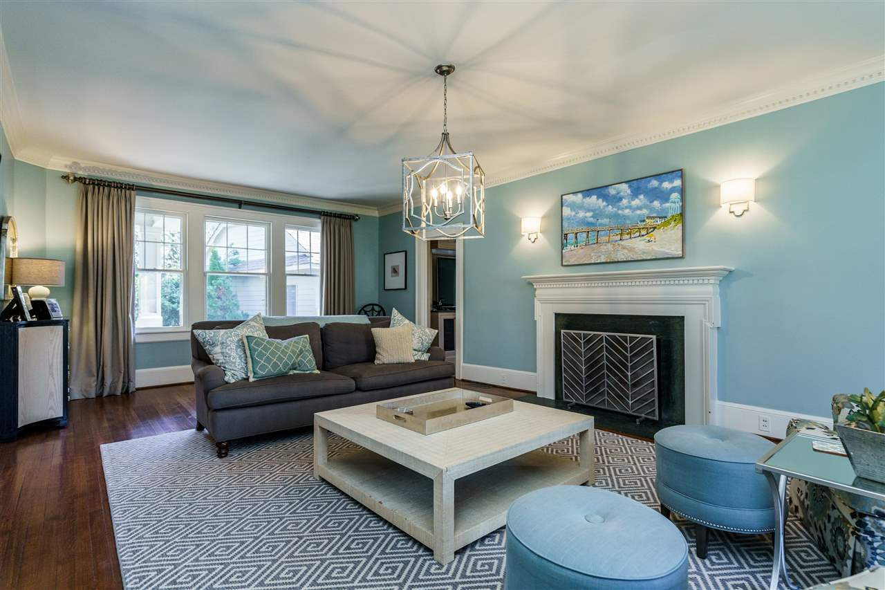 908 Cowper Drive Raleigh, NC 27608 - Photo 4 of 30 Photo 4