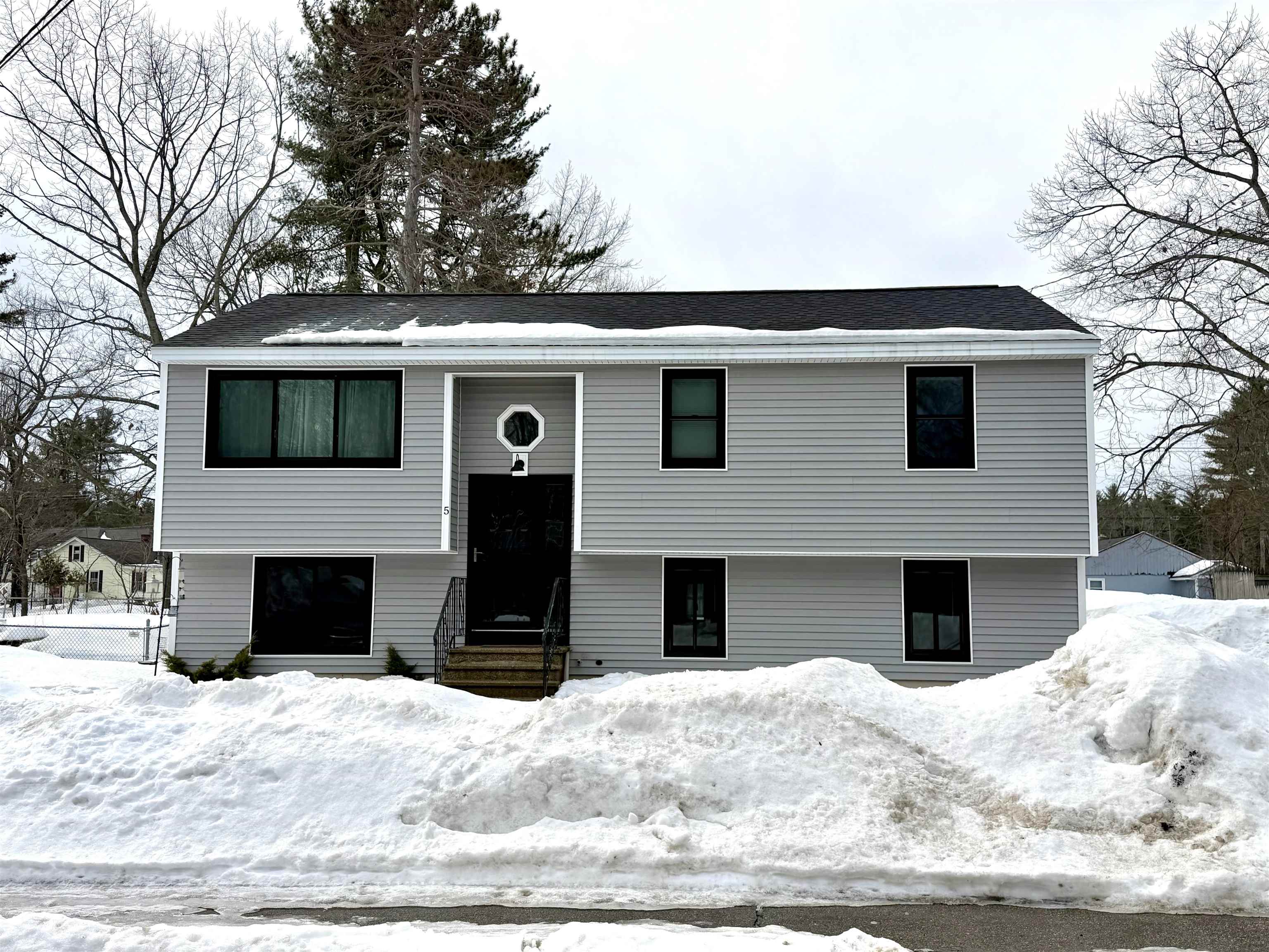 5 Kirsten Avenue Rochester, NH 03867 - Photo 1 of 42 Gallery Image 1