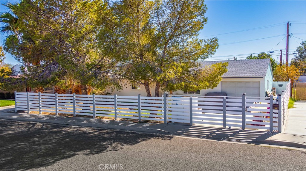 225 West French Avenue Ridgecrest, CA 93555 - Photo 24 of 96