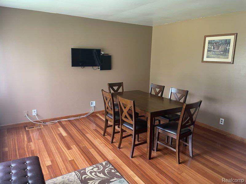 10348 Green Road Goodrich, MI 48438 - Photo 9 of 25