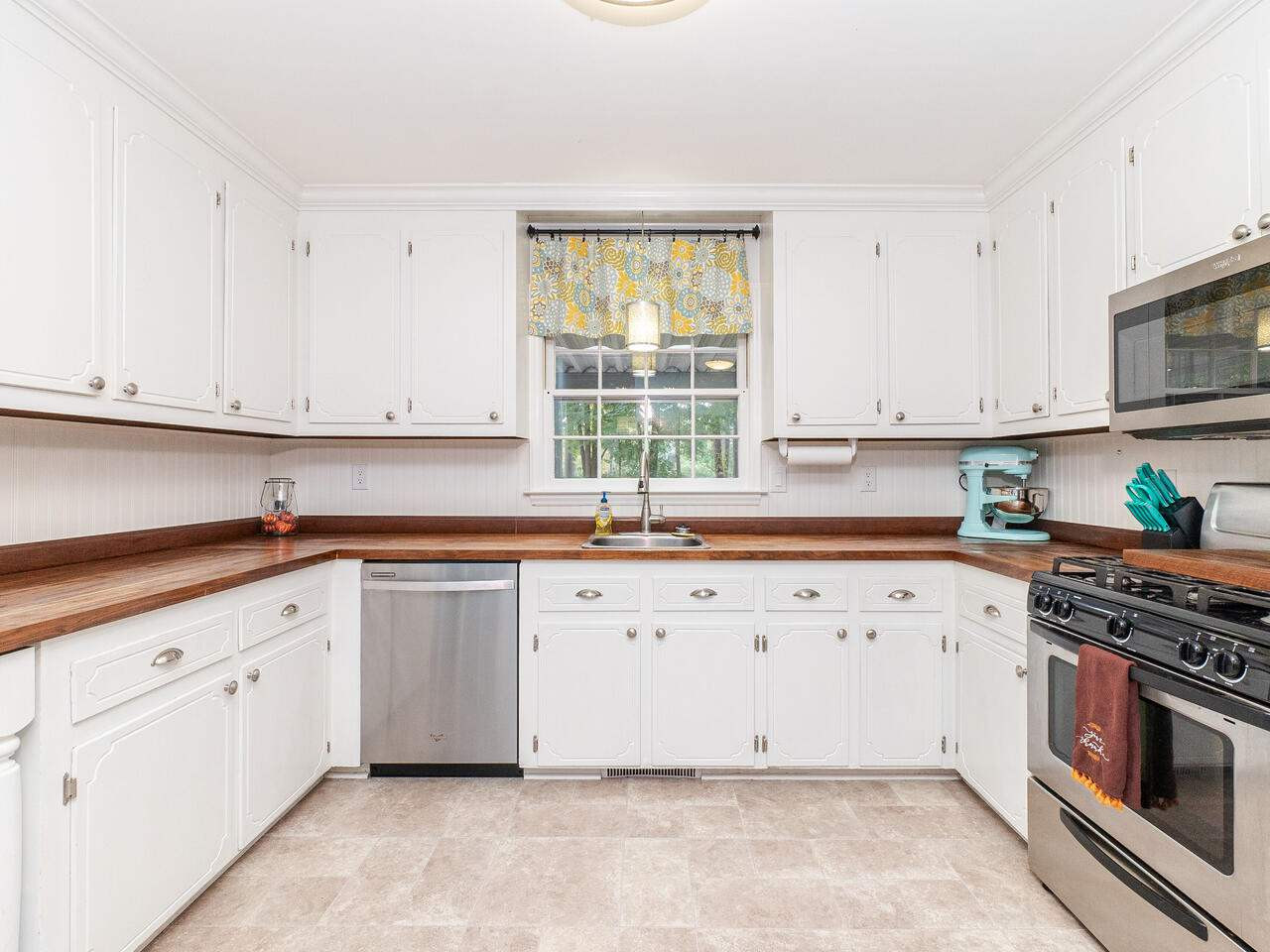 4313 Hopson Drive Raleigh, NC 27604 - Photo 10 of 30 Photo 10