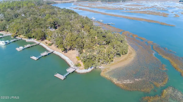 $1,550,000 | 20 Claires Point Road, Beaufort, SC 29907