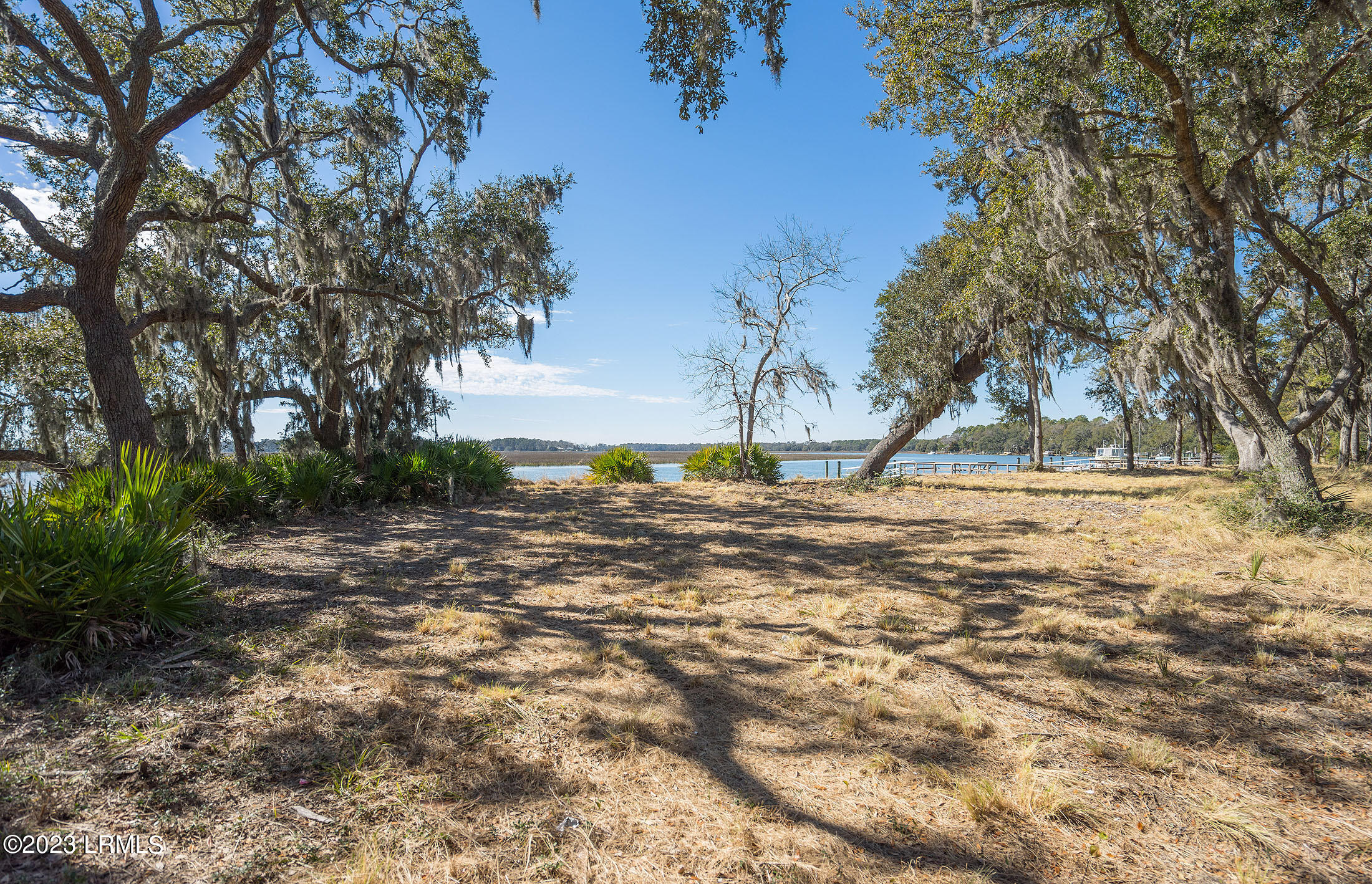 20 Claires Point Road Beaufort, SC 29907 - Photo 11 of 22 DSC08870-1