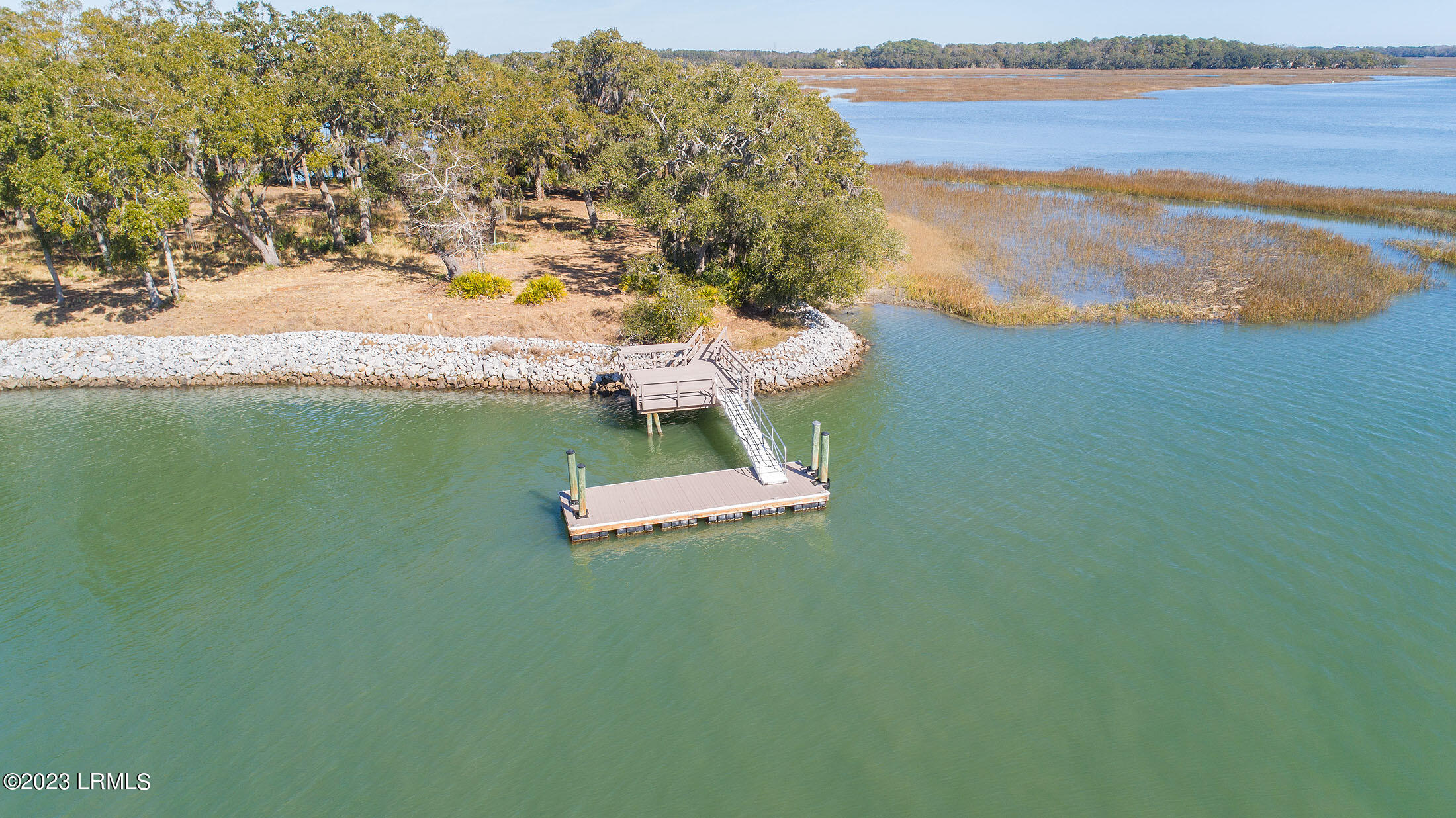 20 Claires Point Road Beaufort, SC 29907 - Photo 4 of 22 DJI_0063-1