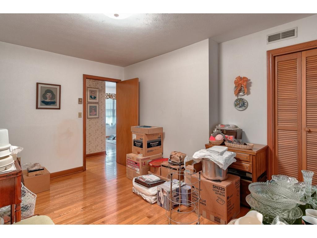 617 Foothills Road Kingsport, TN 37663 - Photo 14 of 32 Photo 14