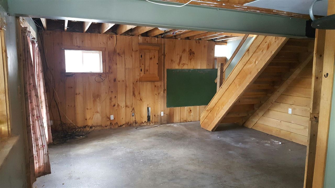 367 Shores Hill Road Granby, VT 05840 - Photo 4 of 10