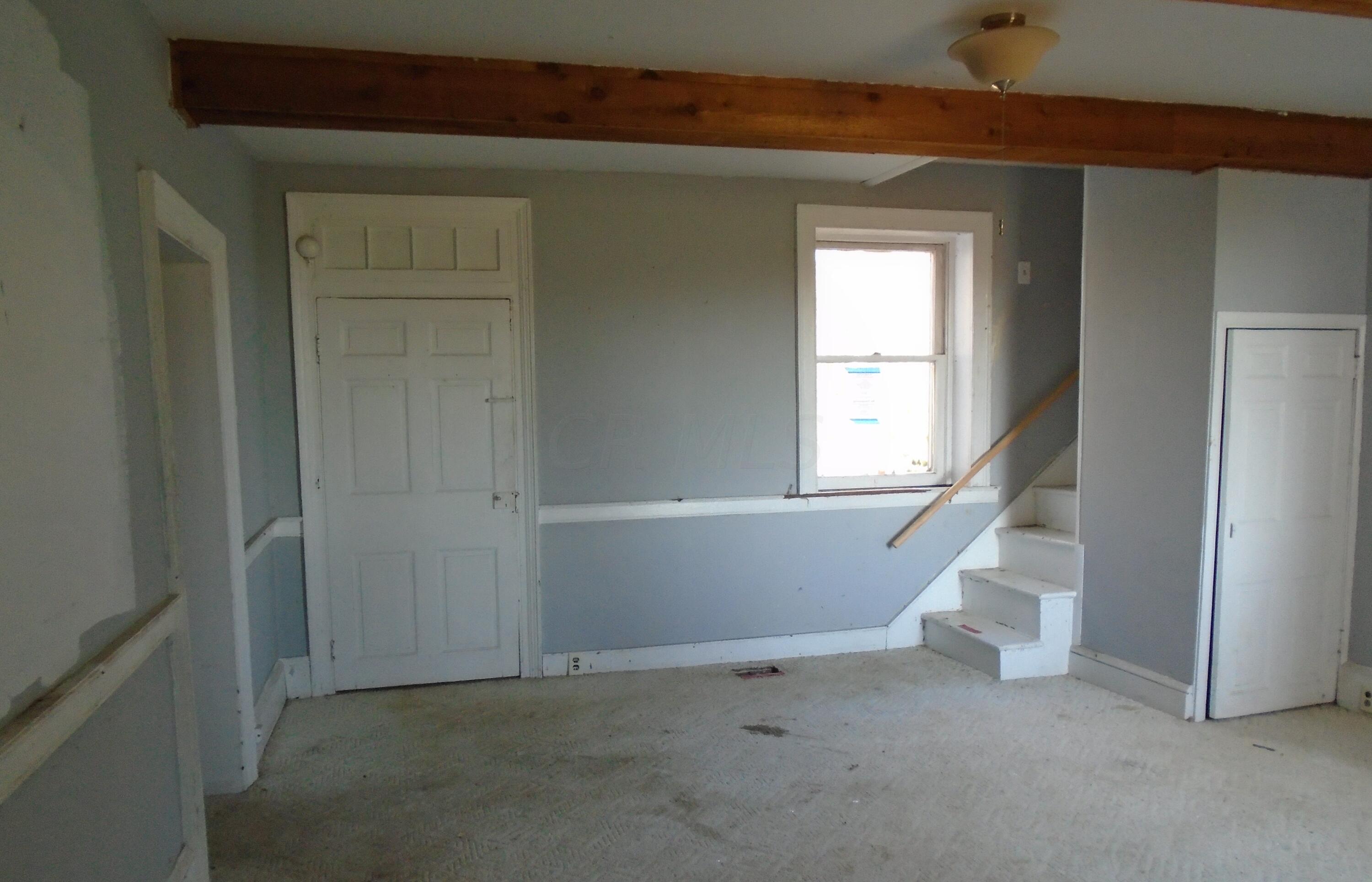 4677 Bixby Road Groveport, OH 43125 - Photo 8 of 22 MLS Living room Other view