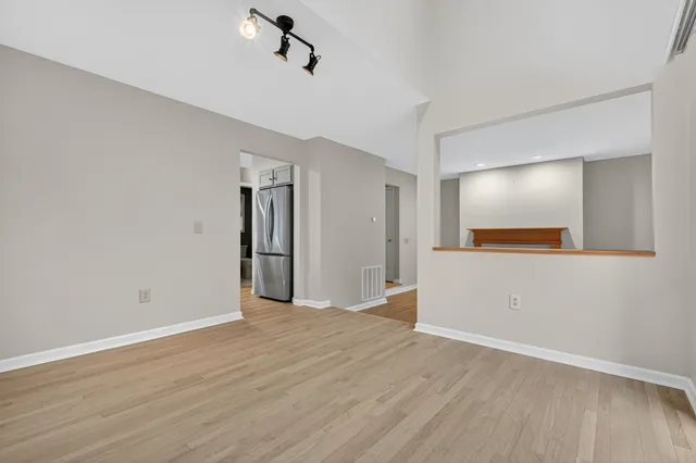 $3,000 | 43 Copley Road, Unit 43, Glastonbury, CT 06073