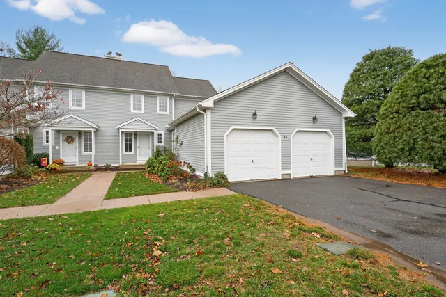 $3,000 | 43 Copley Road, Unit 43, Glastonbury, CT 06073