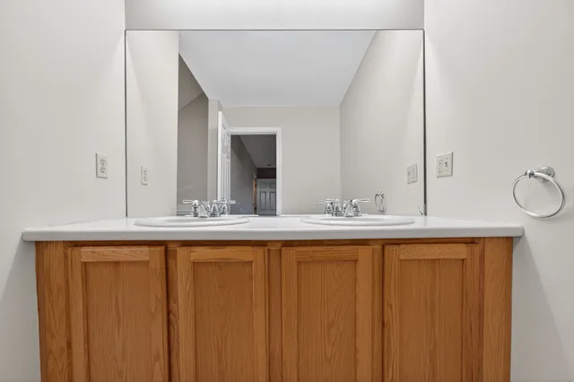 $3,000 | 43 Copley Road, Unit 43, Glastonbury, CT 06073