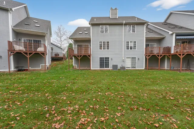 $3,000 | 43 Copley Road, Unit 43, Glastonbury, CT 06073