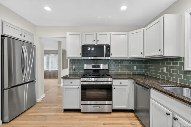 $3,000 | 43 Copley Road, Unit 43, Glastonbury, CT 06073