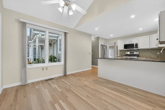 $3,000 | 43 Copley Road, Unit 43, Glastonbury, CT 06073