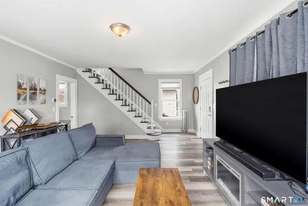 $349,900 | 19 Waller Court, New London, CT 06320