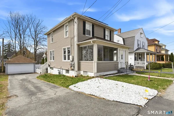 $349,900 | 19 Waller Court, New London, CT 06320