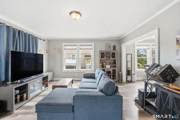 $349,900 | 19 Waller Court, New London, CT 06320