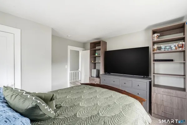 $349,900 | 19 Waller Court, New London, CT 06320